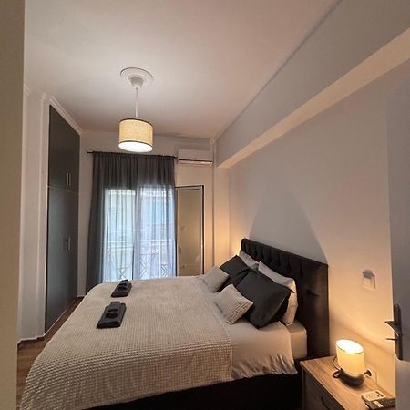 Cozy Apartment In The Heart Of Athena Bagian luar foto